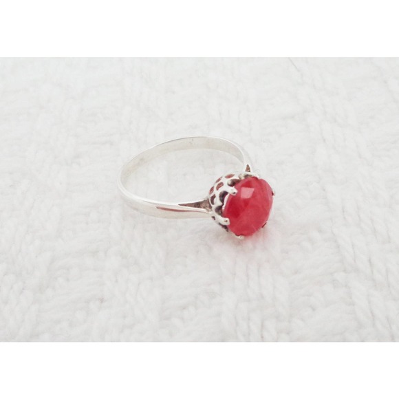 Natural Red Rhodonite Ring, Faceted Rhodonite 925 Sterling Silver Size 7.5 - Picture 2 of 7